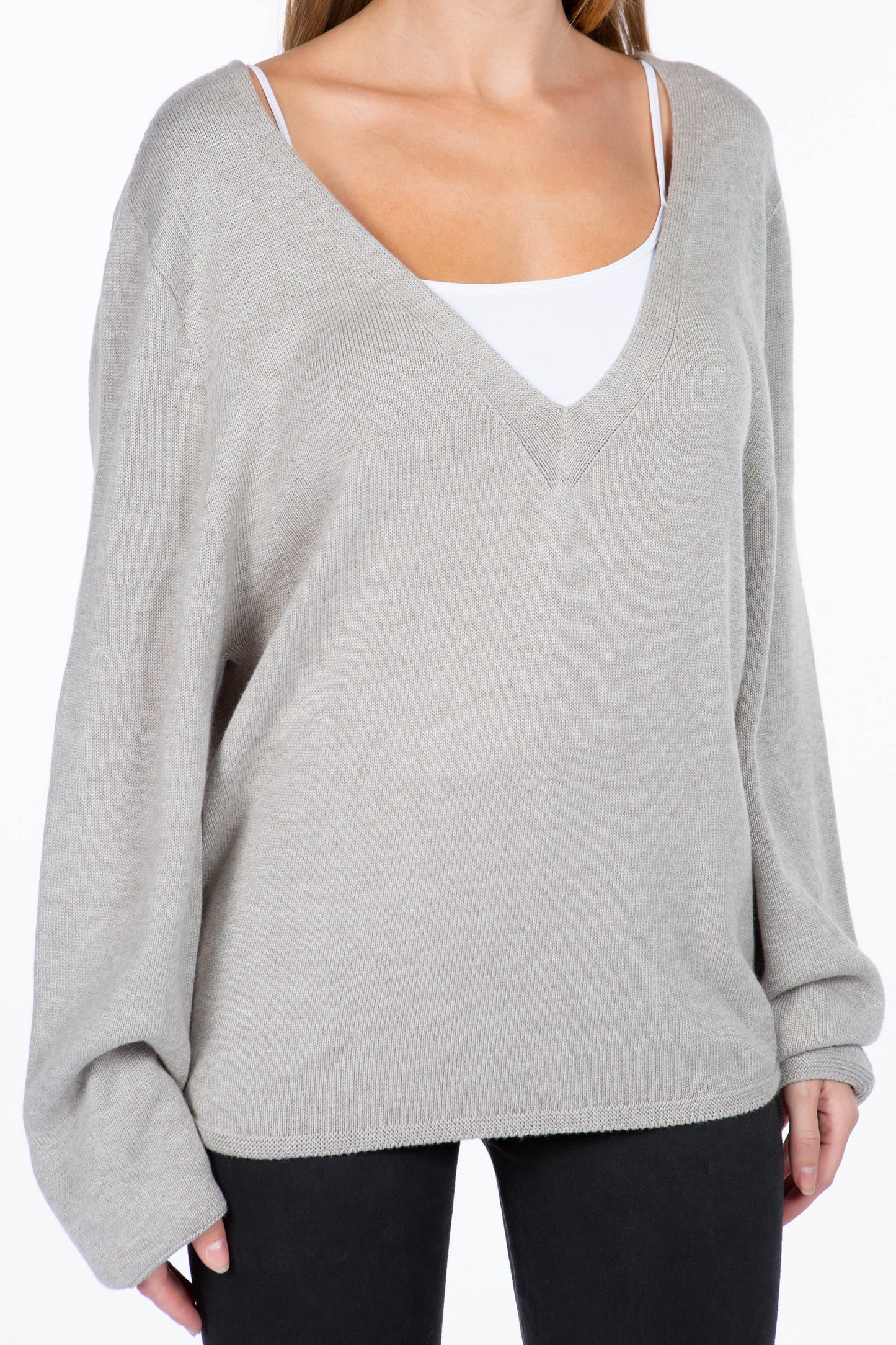 Sustainable Relaxed Fit Classic V-Neck Sweater